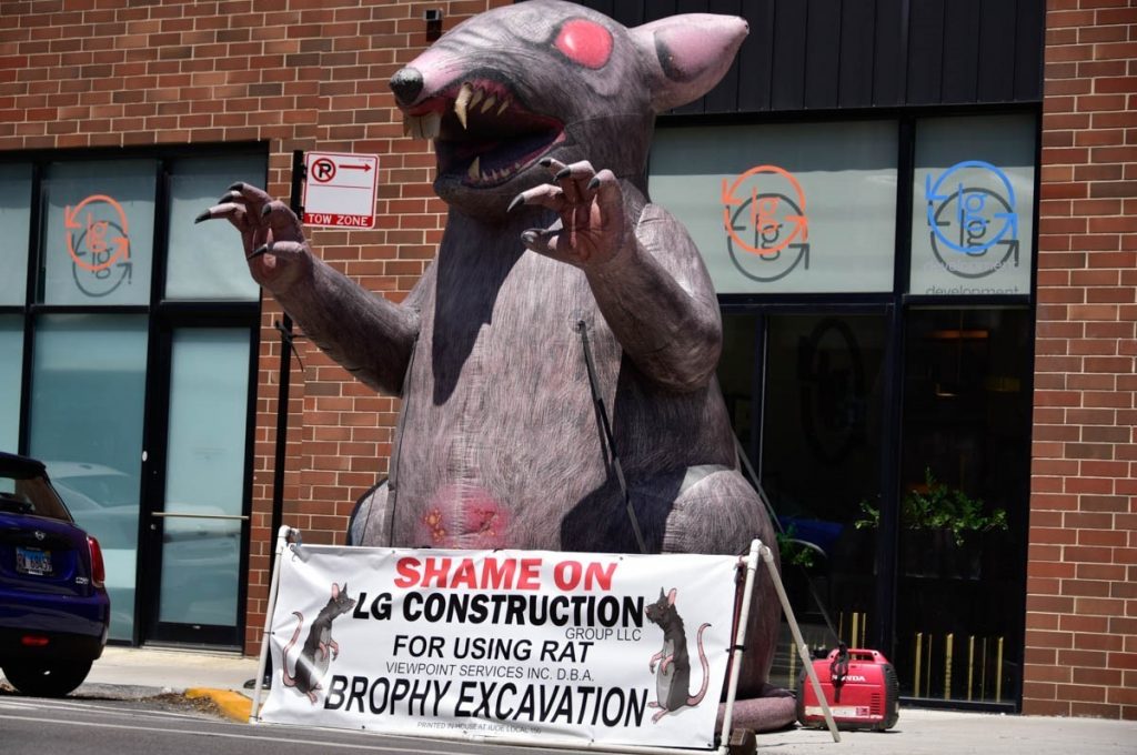 Freedom of Speech Extends to Inflatable Rats in the U.S. Relawding